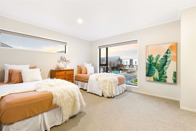 Photo of property in 27 Tuatua Road, Hobsonville, Auckland, 0616