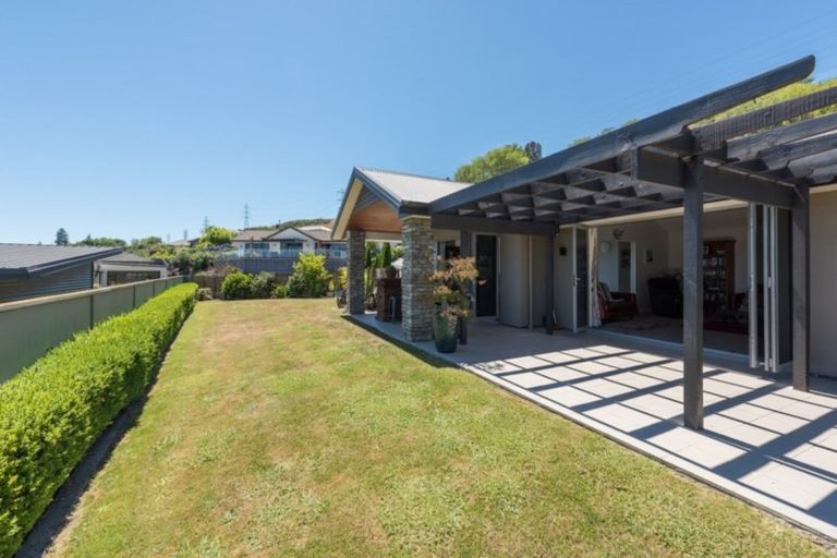 Photo of property in 4 Berkshire Place, Stoke, Nelson, 7011