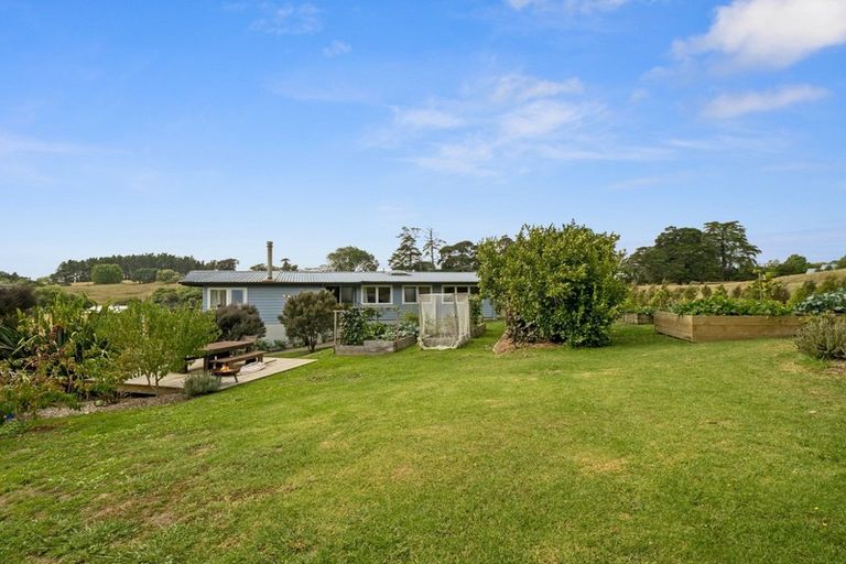 Photo of property in 671 Wellsford Valley Road, Wellsford, 0973