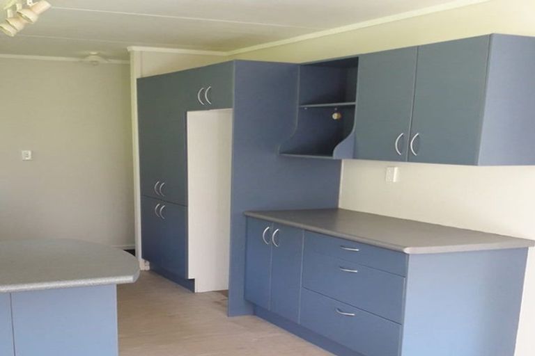 Photo of property in 15 Rossiter Crescent, Lynmouth, New Plymouth, 4310