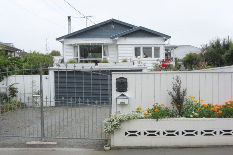 Photo of property in 106 Richardson Terrace, Woolston, Christchurch, 8023