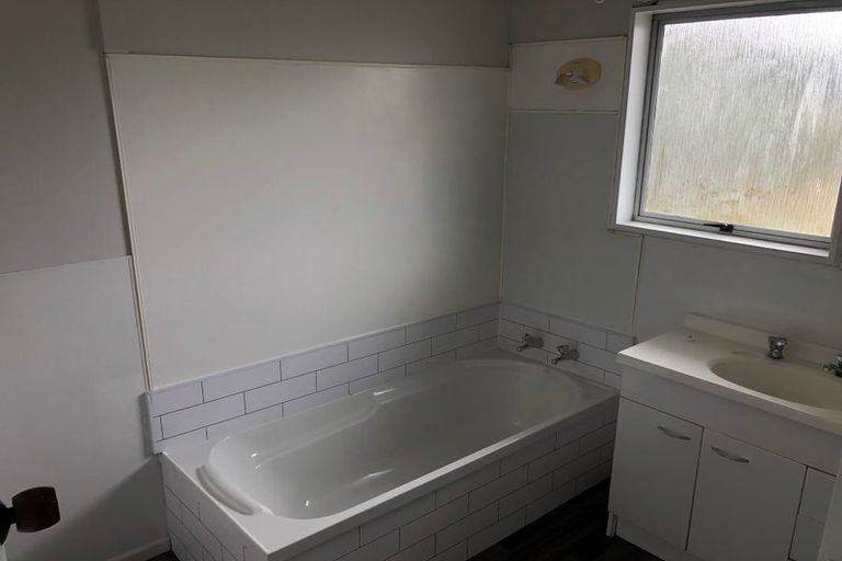 Photo of property in 63 Cartier Crescent, Flaxmere, Hastings, 4120