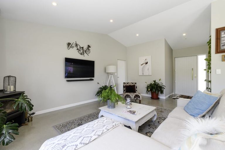 Photo of property in 16 Corbett Drive, Minden, Tauranga, 3176