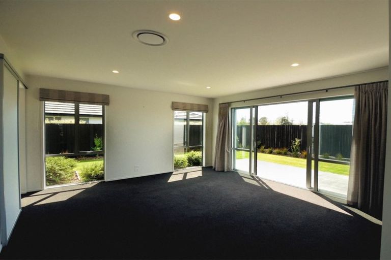 Photo of property in 18 Te Rito Street, Marshland, Christchurch, 8083