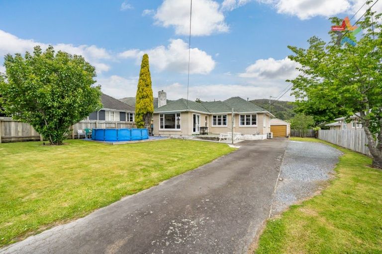 Photo of property in 36 Horoeka Street, Stokes Valley, Lower Hutt, 5019