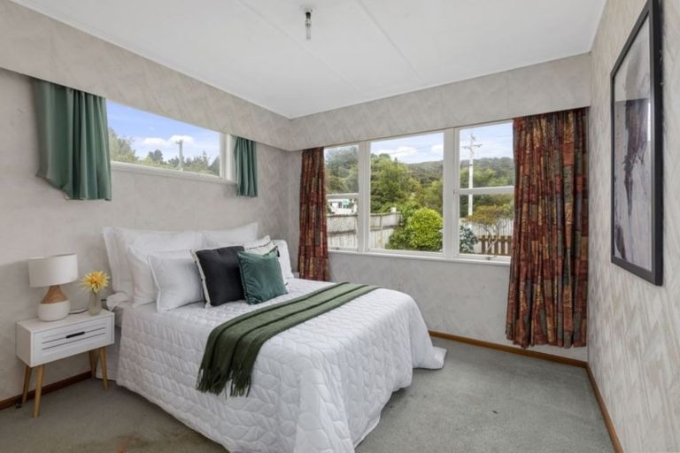 Photo of property in 54 Fraser Street, Wainuiomata, Lower Hutt, 5014