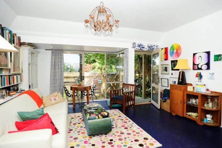 Photo of property in 2g Waipapa Avenue, Diamond Harbour, 8972