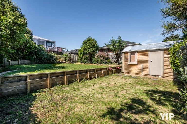 Photo of property in 19 Woodland Road, Johnsonville, Wellington, 6037