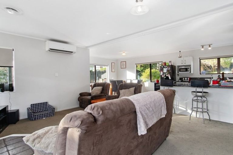 Photo of property in 75 Waitaha Road, Welcome Bay, Tauranga, 3112