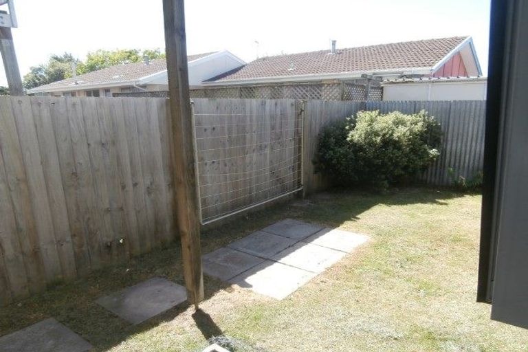 Photo of property in 57 Fairfield Avenue, Addington, Christchurch, 8024