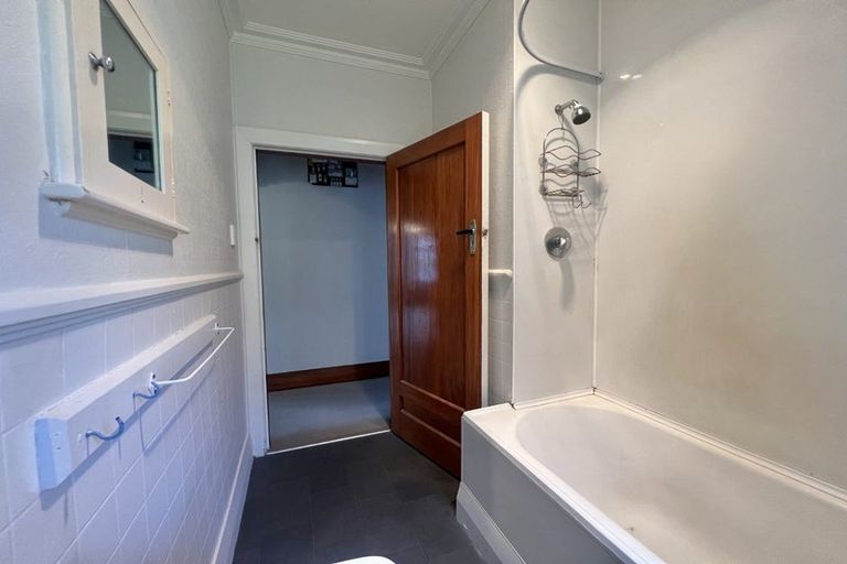 Photo of property in 5 Osborne Terrace, Mornington, Dunedin, 9011