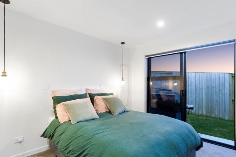 Photo of property in 18 Okataina Street, Pyes Pa, Tauranga, 3112