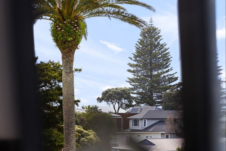 Photo of property in 15f Puriri Avenue, Orewa, 0931