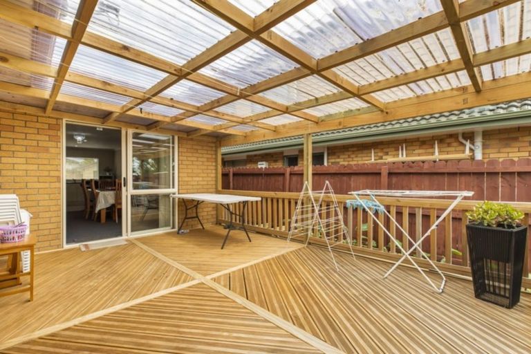 Photo of property in 20 Tussock Avenue, Mangere, Auckland, 2022