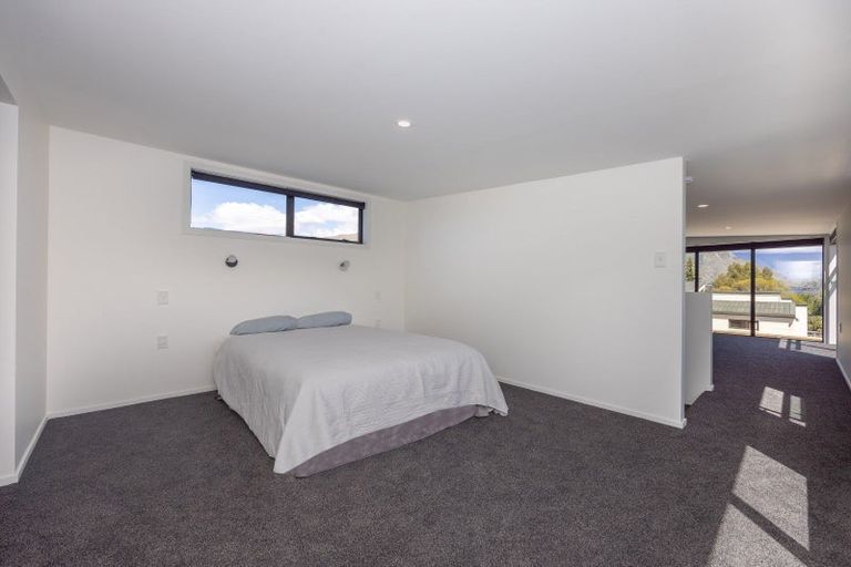 Photo of property in 14 Clearview Street, Wanaka, 9305