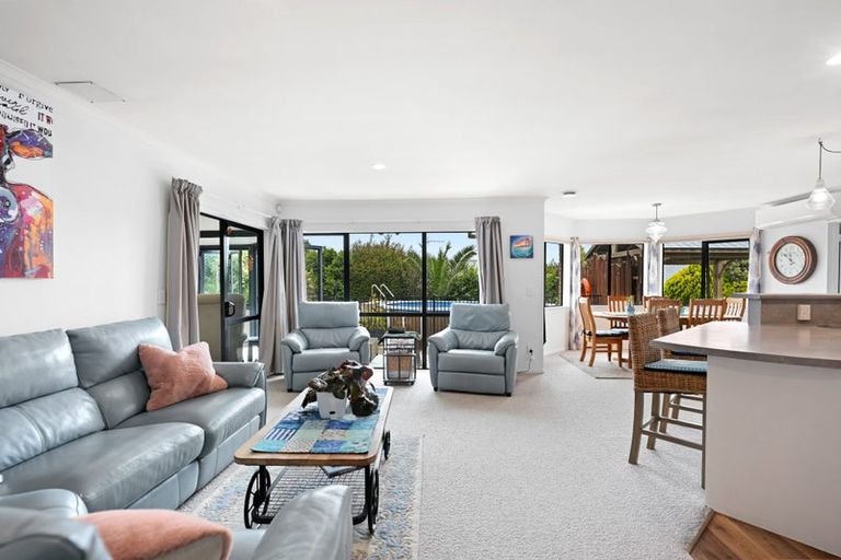 Photo of property in 5 Caversham Drive, Rototuna, Hamilton, 3210