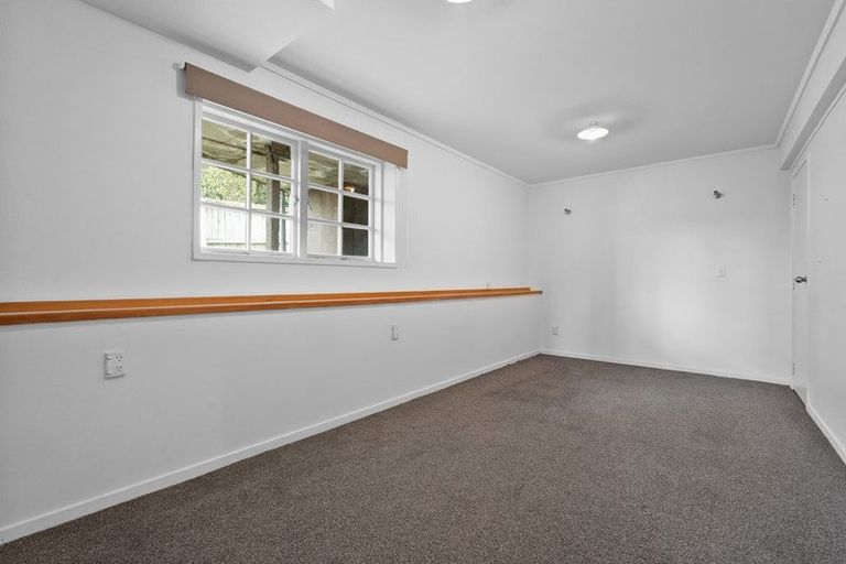 Photo of property in 58 Elliott Avenue, Bayview, Auckland, 0629