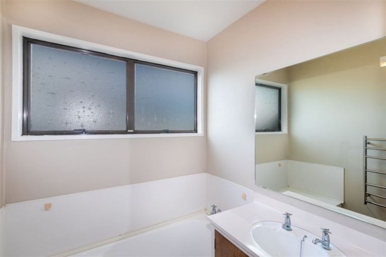 Photo of property in 2/23 Blair Avenue, Papanui, Christchurch, 8053