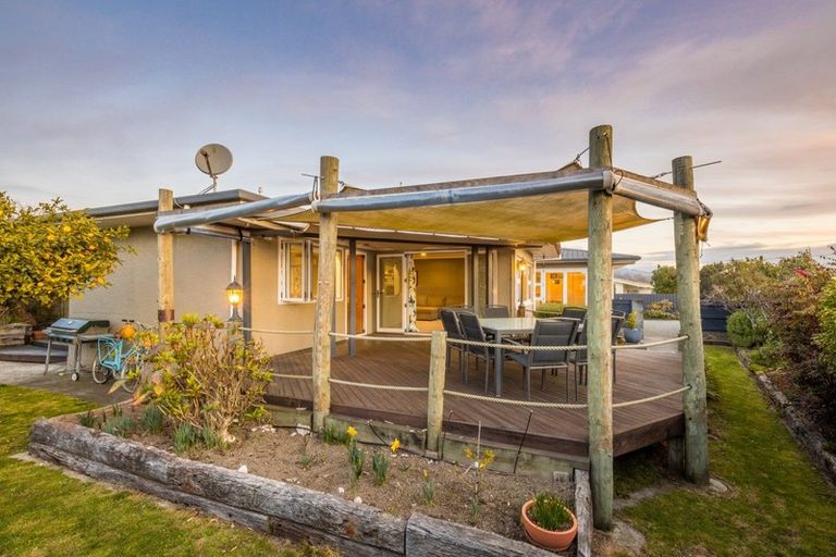 Photo of property in 99 Songer Street, Stoke, Nelson, 7011