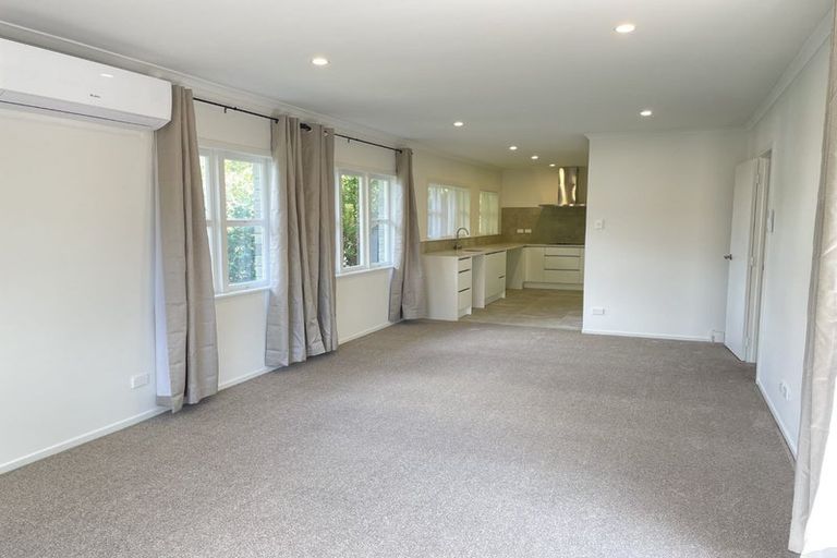 Photo of property in 8 Cardiff Street, Pukekohe, 2120