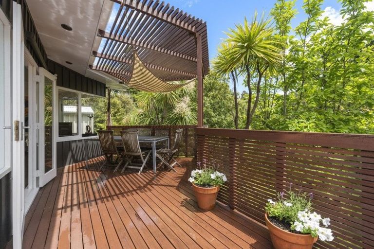 Photo of property in 94 Castor Bay Road, Castor Bay, Auckland, 0620