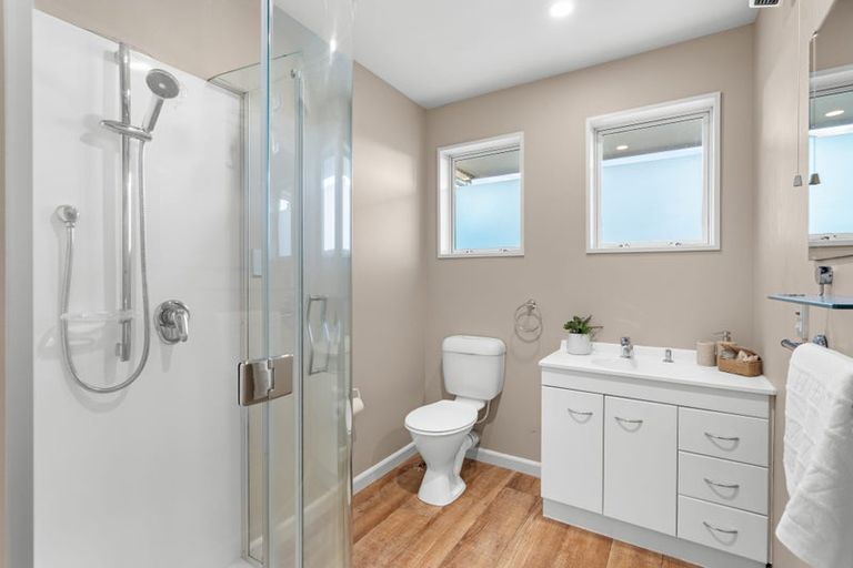 Photo of property in 20 Highfield Place, Avonhead, Christchurch, 8042