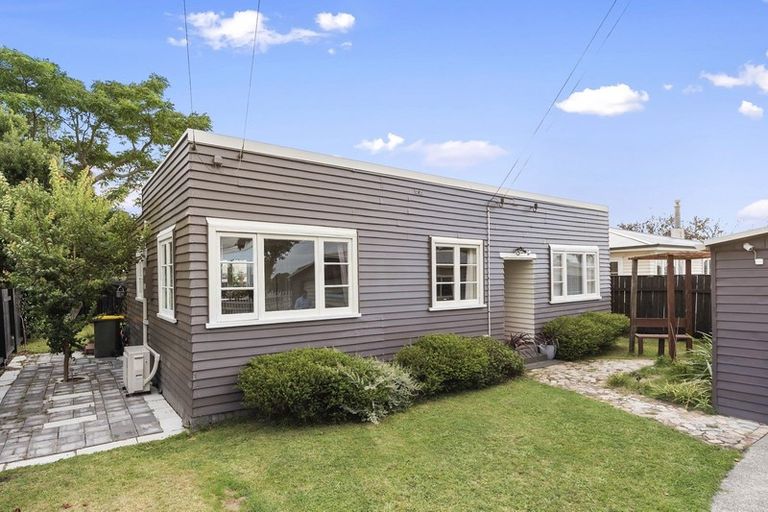 Photo of property in 10 Sayer Street, Frankton, Hamilton, 3204