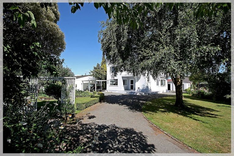 Photo of property in 69b Mako Mako Road, Levin, 5510