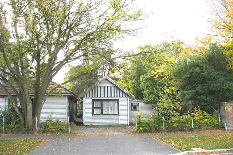 Photo of property in 6 Kirkwood Avenue, Upper Riccarton, Christchurch, 8041