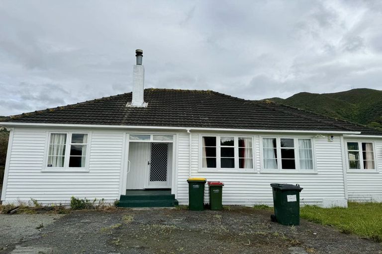 Photo of property in 15 Galway Street, Waterloo, Lower Hutt, 5011