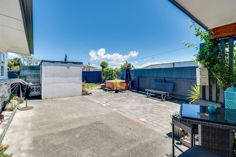 Photo of property in 61 Oldham Avenue, Onekawa, Napier, 4110