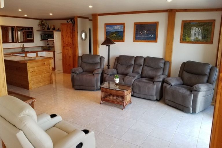 Photo of property in 18 Sir George Back Street, Opua, 0200