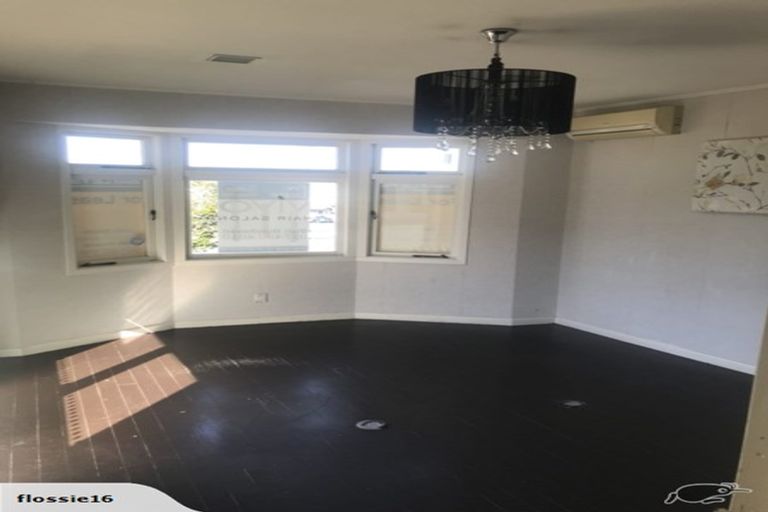 Photo of property in 65 Alpha Street, Cambridge, 3434