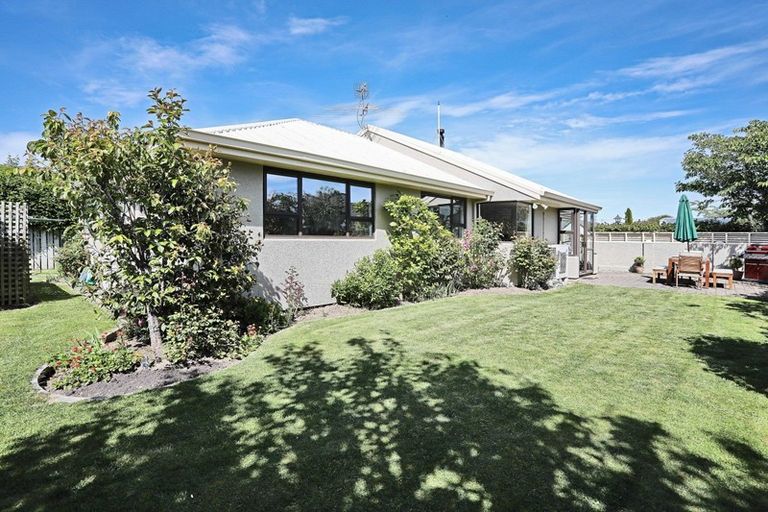 Photo of property in 132 Gimblett Place, Waikiwi, Invercargill, 9810