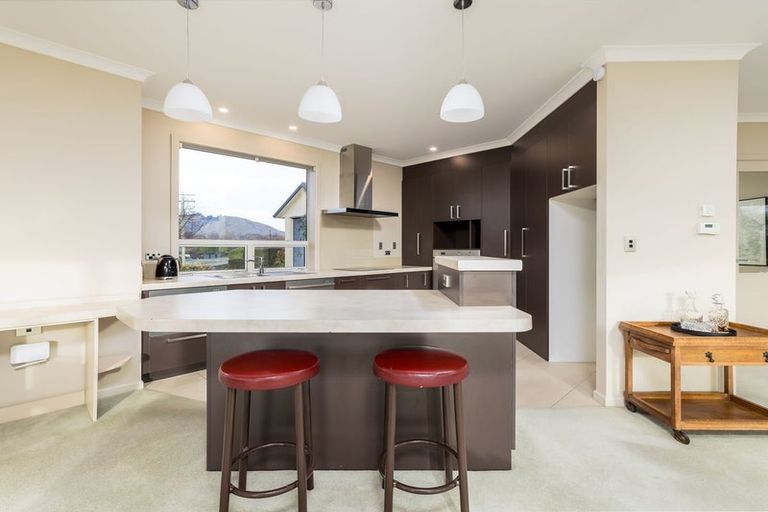 Photo of property in 238 Queen Street, Waimate, 7924