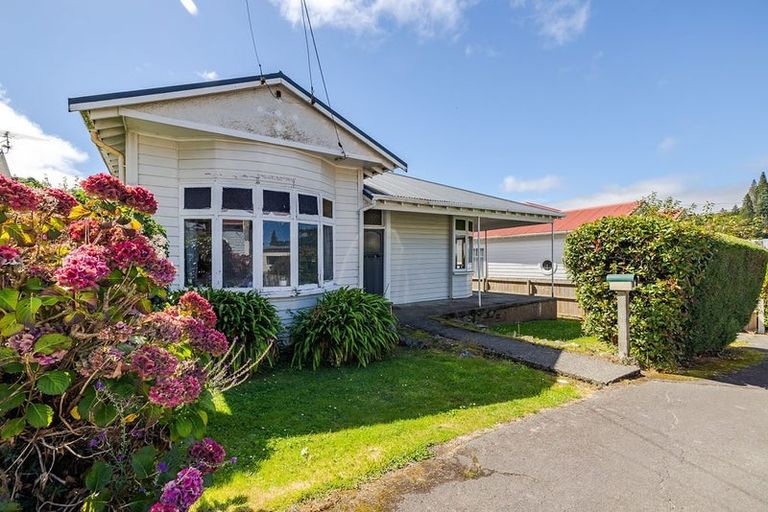 Photo of property in 24 Gladstone Road, North East Valley, Dunedin, 9010