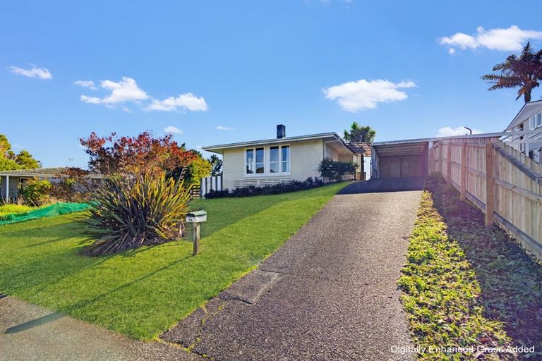 Photo of property in 45 Totara Street, Waiuku, 2123