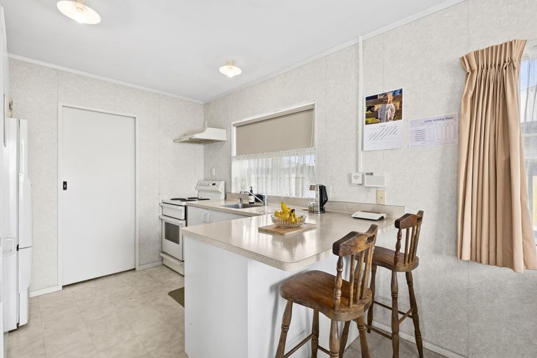 Photo of property in 21 Norman Street, Nawton, Hamilton, 3200