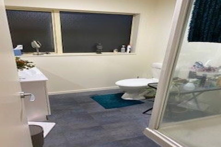 Photo of property in Miramar Villas, 3/3 Byron Street, Miramar, Wellington, 6022