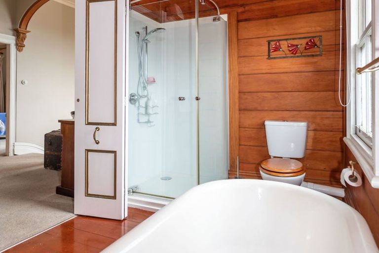 Photo of property in 300 Queen Sh25 Street, Thames, 3500