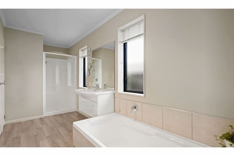 Photo of property in 29a De Havilland Street, Hornby, Christchurch, 8042