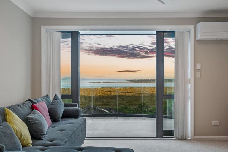 Photo of property in 50 Bannings Way, Hobsonville, Auckland, 0618