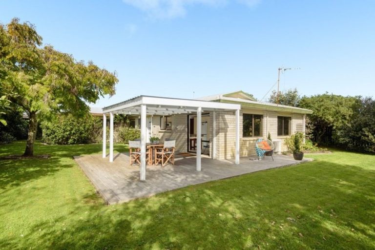 Photo of property in 155 Dickson Road, Papamoa Beach, Papamoa, 3118