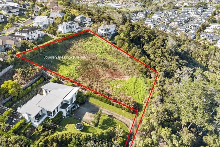 Photo of property in 30 Schopolo Place, Schnapper Rock, Auckland, 0632