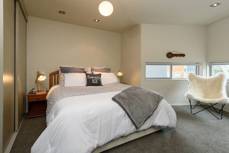 Photo of property in 15/2 Onslow Road, Khandallah, Wellington, 6035