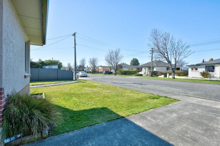 Photo of property in 19 Milton Street, Gore, 9710