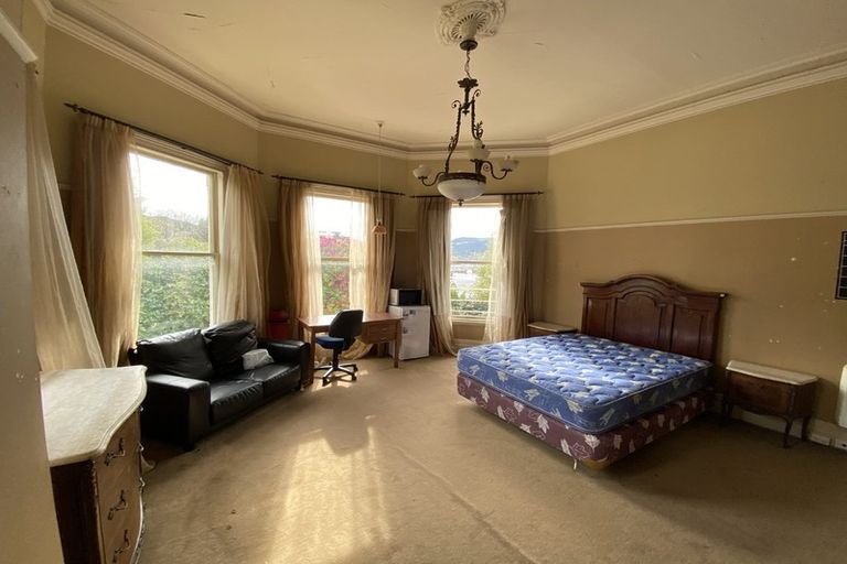 Photo of property in One Royal Tce, 1 Royal Terrace, Dunedin Central, Dunedin, 9016