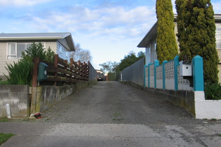 Photo of property in 8 Palliser Place, Milson, Palmerston North, 4414