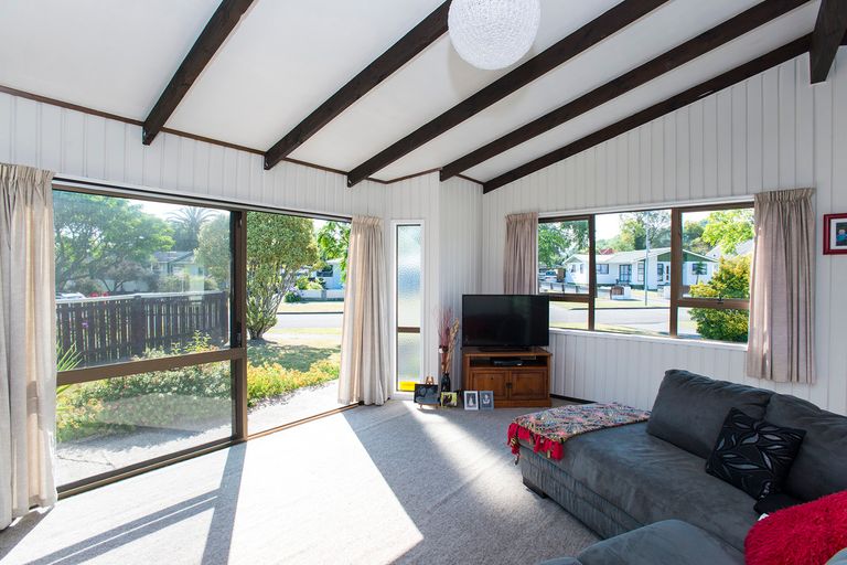 Photo of property in 7 Edward Street, Mangapapa, Gisborne, 4010