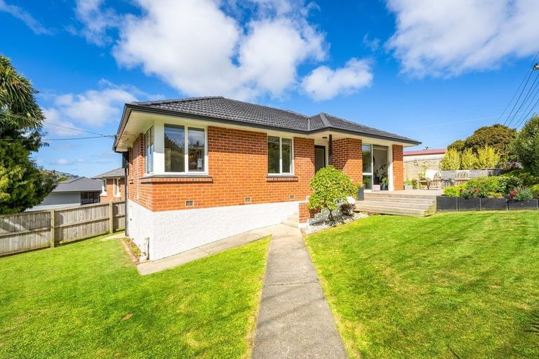Photo of property in 126 Wakari Road, Helensburgh, Dunedin, 9010